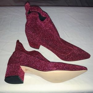 ✨ Pretty Ankle Sock Booties ✨ // by ASOS Runway